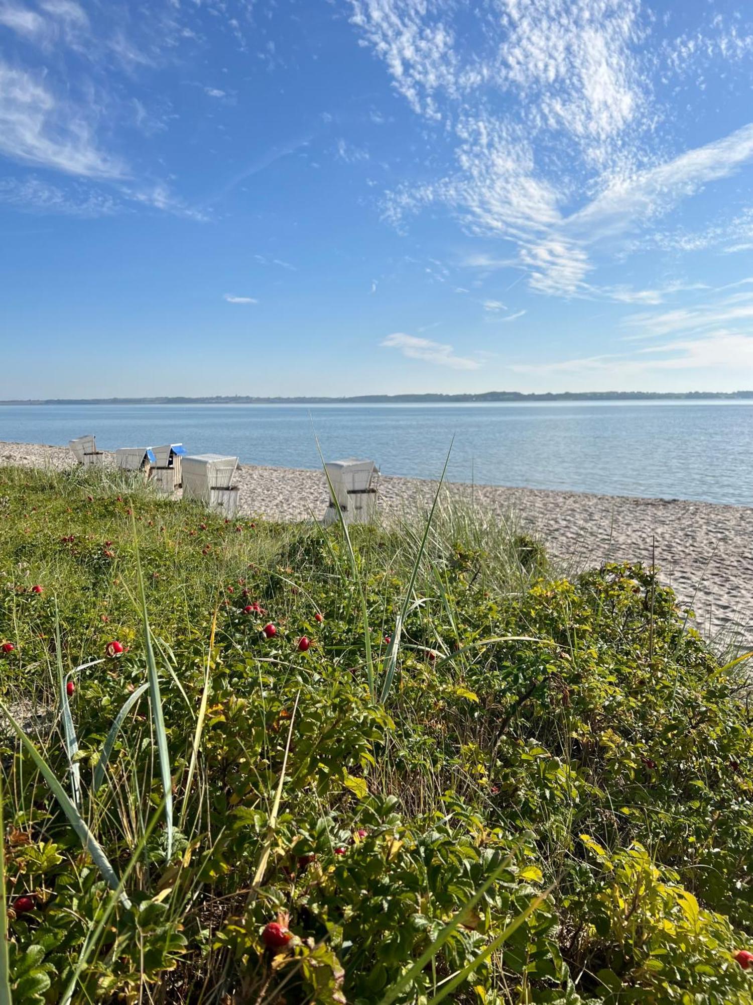 Ostsee-Strandhaus-Holnis Gluecksburg Exterior photo